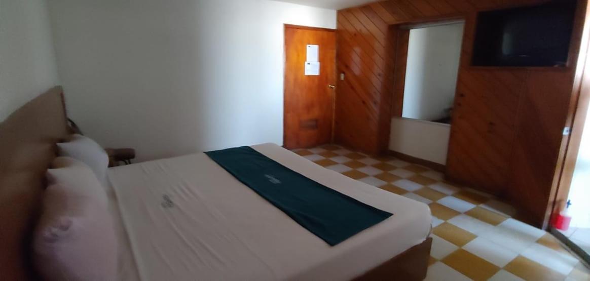 מקסיקלי Hotel Frontera Baja מראה חיצוני תמונה